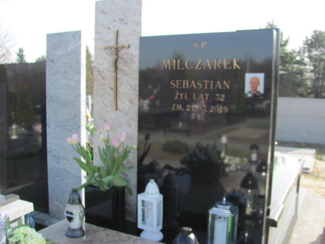 Sebastian Milczarek 1986 Skierniewice - Grobonet - Wyszukiwarka osób pochowanych