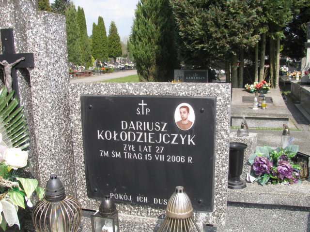 Dariusz Kołodziejczyk 1979 Skierniewice - Grobonet - Wyszukiwarka osób pochowanych