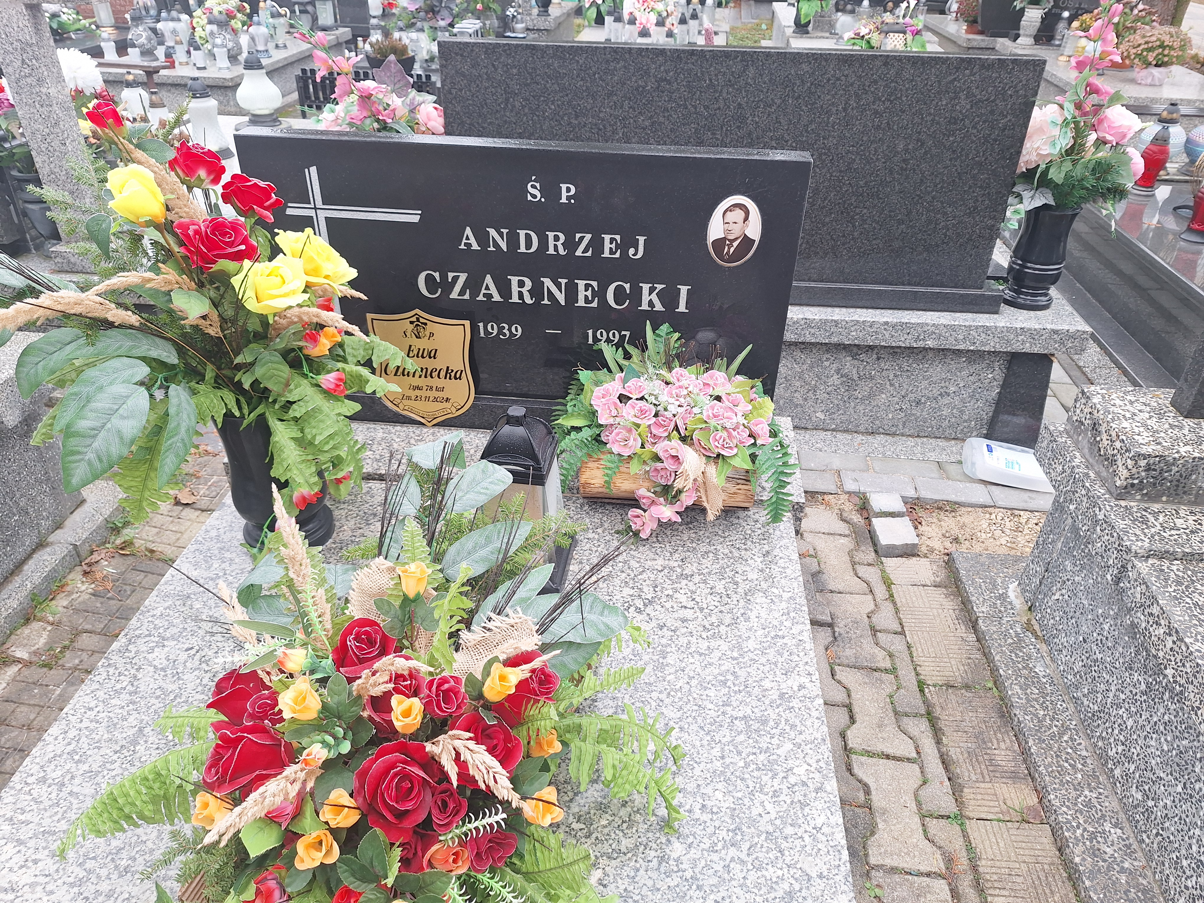 Mirosław Czarnecki 1974 Skierniewice - Grobonet - Wyszukiwarka osób pochowanych