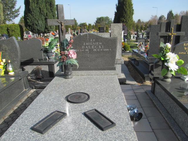 Zbigniew Bałecki 1937 Skierniewice - Grobonet - Wyszukiwarka osób pochowanych