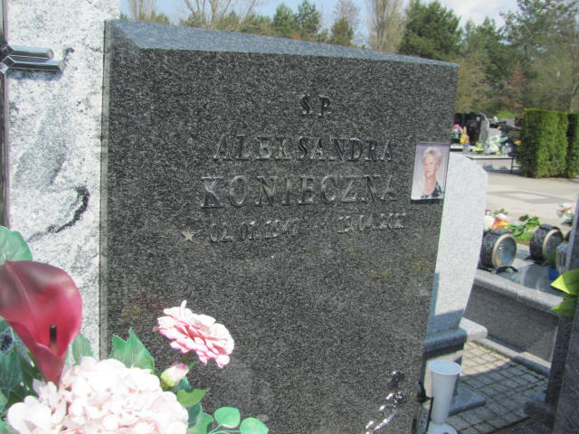 Aleksandra Konieczna 1947 Skierniewice - Grobonet - Wyszukiwarka osób pochowanych