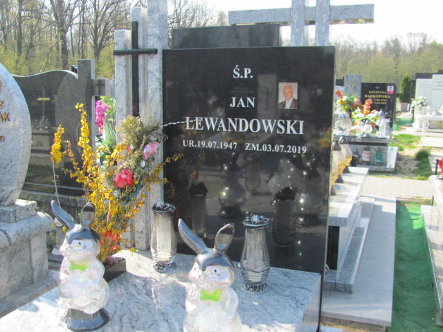 Jan Lewandowski 1947 Skierniewice - Grobonet - Wyszukiwarka osób pochowanych