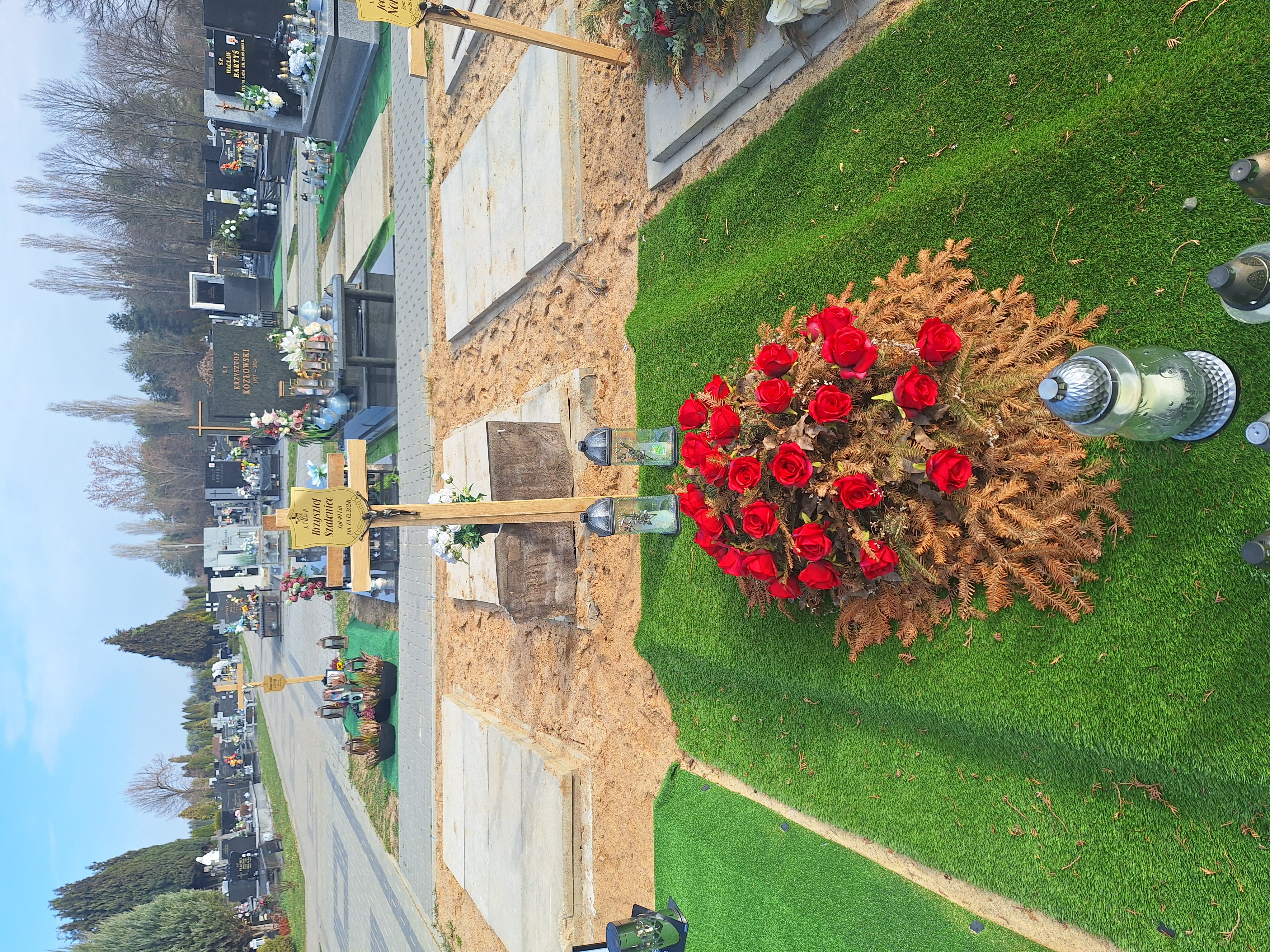 Krzysztof Szaleniec 1975 Skierniewice - Grobonet - Wyszukiwarka osób pochowanych