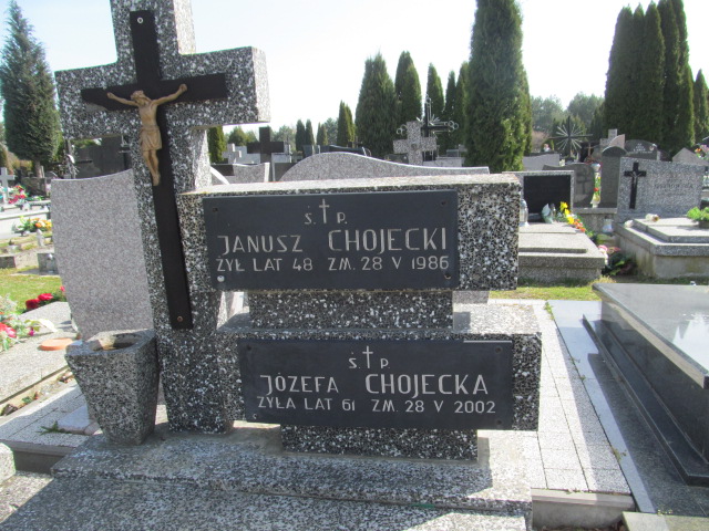 Janusz Chojecki 1938 Skierniewice - Grobonet - Wyszukiwarka osób pochowanych