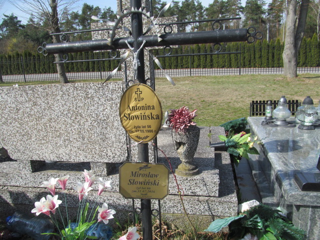 Antonina Słowińska 1930 Skierniewice - Grobonet - Wyszukiwarka osób pochowanych