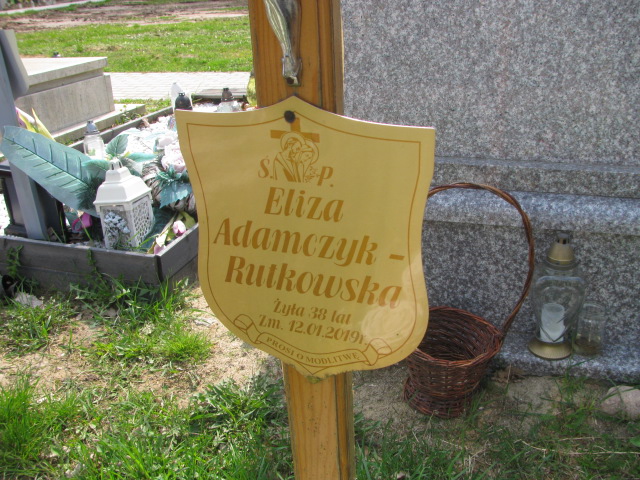 Eliza Adamczyk - Rutkowska 1980 Skierniewice - Grobonet - Wyszukiwarka osób pochowanych